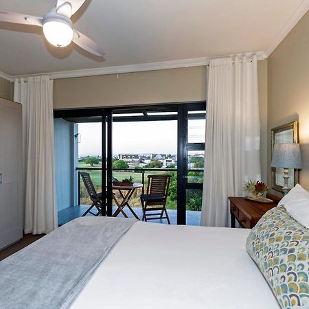 Le Mahi Guest House Langebaan Extérieur photo