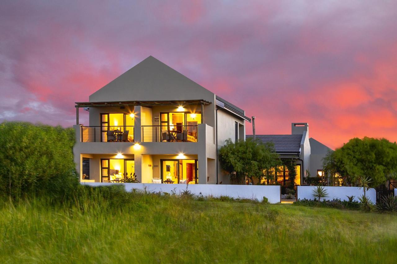 Le Mahi Guest House Langebaan Extérieur photo