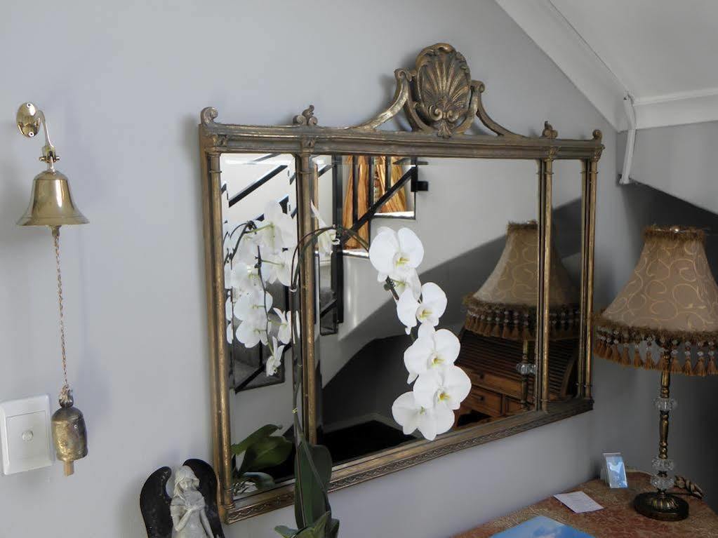 Le Mahi Guest House Langebaan Extérieur photo