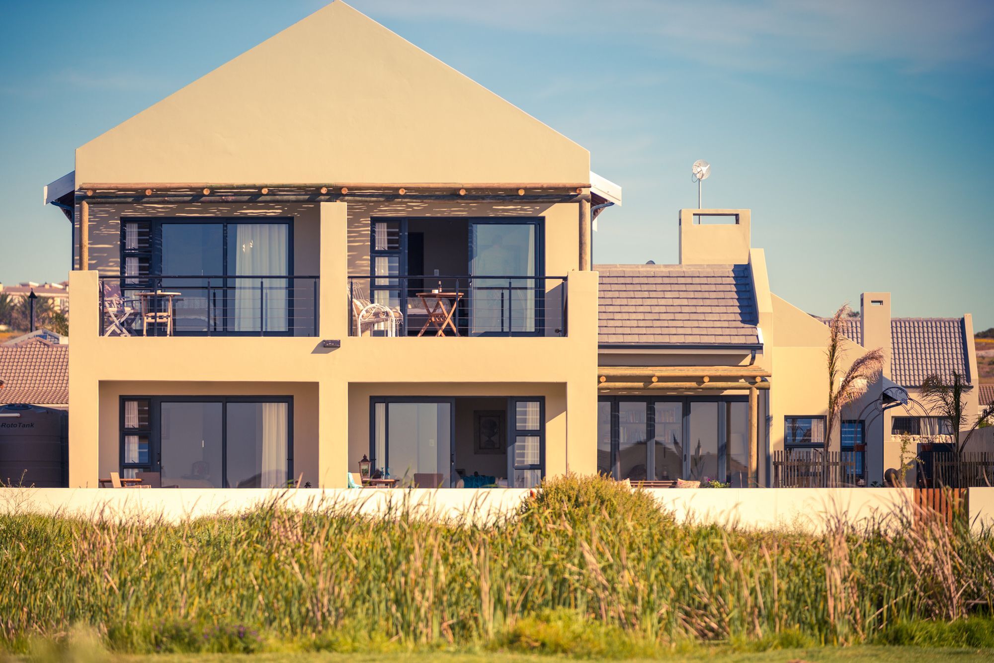 Le Mahi Guest House Langebaan Extérieur photo